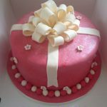 Red velvet bow design cake